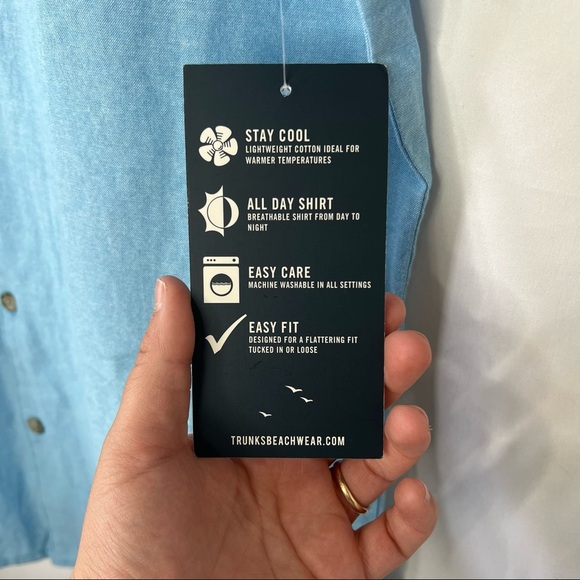 Trunks Surf & Swim Co. Tropical Shirt w/ Embroidered Icon in Deep Sea - Sz S/P - Picture 4 of 10